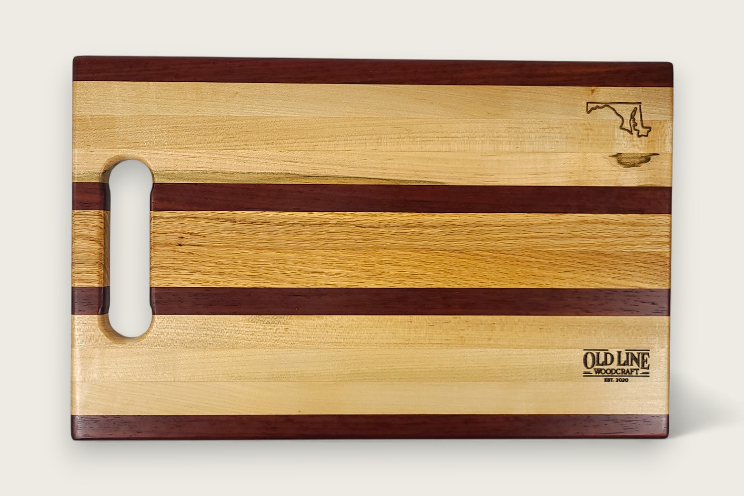 Old Line "Maryland" Crabbing Board (#245), maple edge-grain cutting board with horizontal pattern and bone handle.